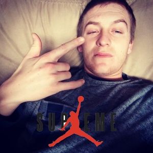 Meet your Posher, Tyler